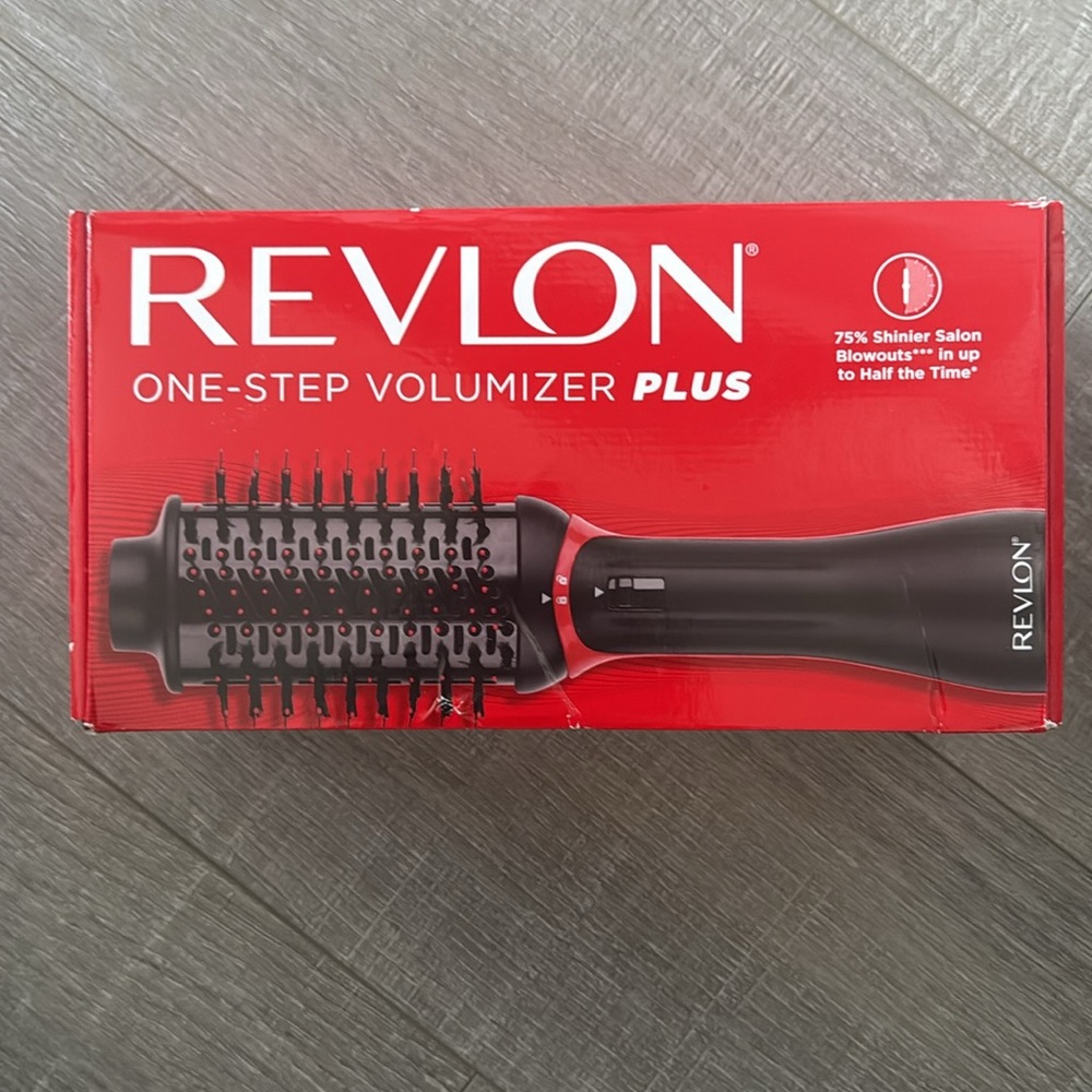REVLON One-Step Volumizer PLUS